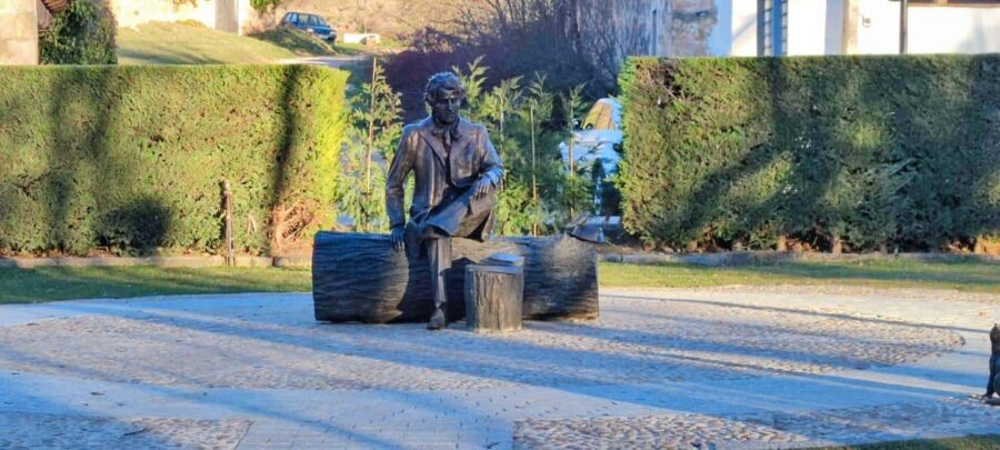 To the Ribera del Duero: Guided visit to discover the monuments of the Duero - Starting Point at the Monastery of San Juan de Duero