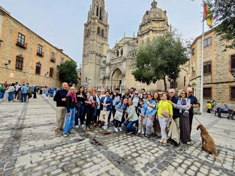 Toledo al Completo con Patio-Casa Palacio - Exploring Plaza de la Magdalena and Its Surroundings