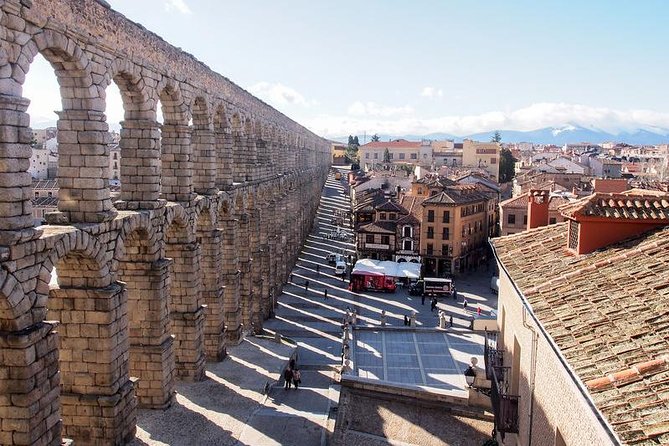 Toledo and Segovia with Priority Access to Alcazar of Segovia from Madrid - Guided Walks in Toledo and Segovia