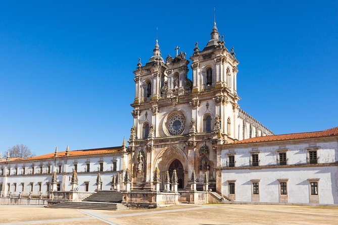Tomar, Batalha and Alcobaça - UNESCO private guided tour - Discovering Tomar’s Templars Castle and Convent of the Order of Christ