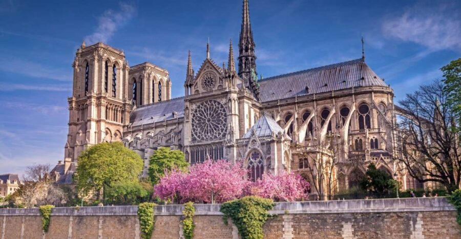 Top-Rated Churches in Paris Private Walking Tour - How the Tour Starts at the Hôtel Louvre Saint-Honoré