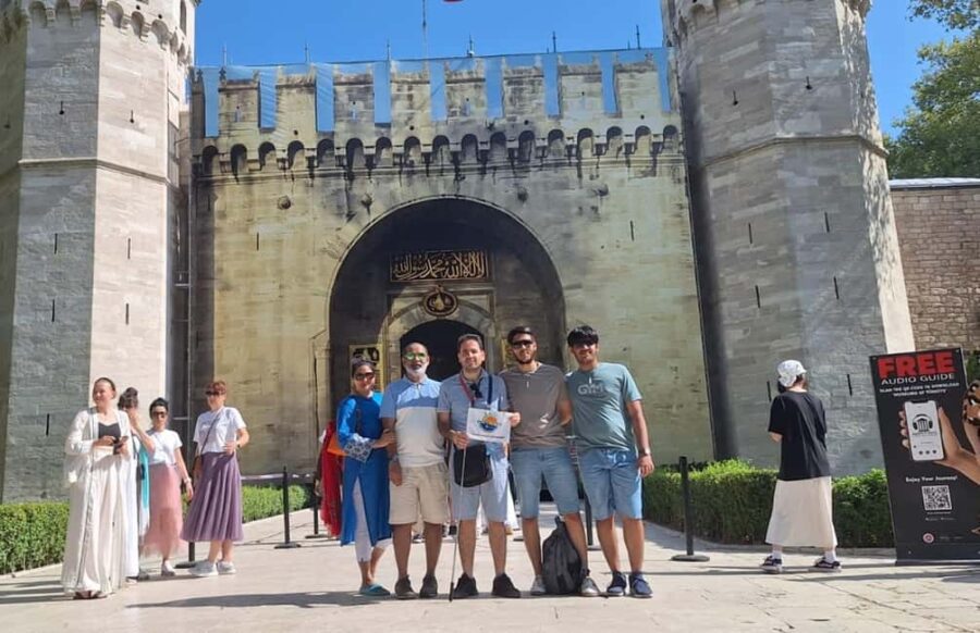 Topkapi Palace & Harem, Skip-the-Line SMALL GROUP - The Unique Appeal of Topkapi Palace and Harem Access