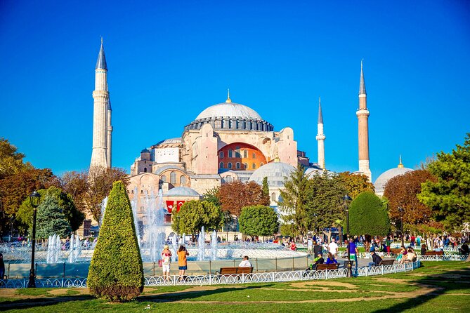 Topkapi Palace with Harem and Blue Mosque Guided Tour - The Blue Mosque: Ottoman Grandeur and Architectural Beauty