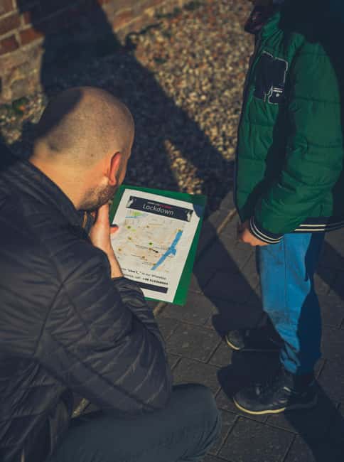 Torun: Spy-Themed Walk & Game with Host - Exploring Torun’s Top Attractions on the Spy Route