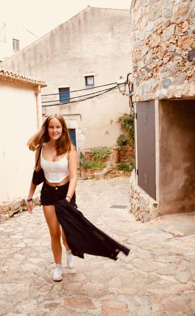 Tossa de Mar: Private Photoshoot - quick photo delivery! - Customizing Your Photoshoot: Your Style, Your Vibe