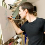 Toulouse: get drawn by an artist - Starting Point at the Art Studio in Toulouse