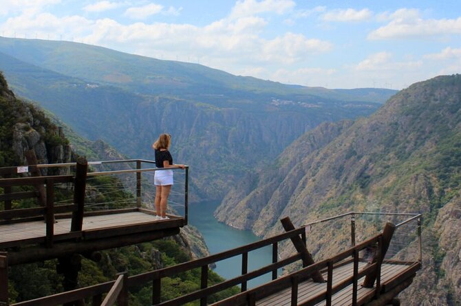 Tour from santaigo to Ribeira sacra with boat trip - Visiting the San Pedro de Rocas Monastery