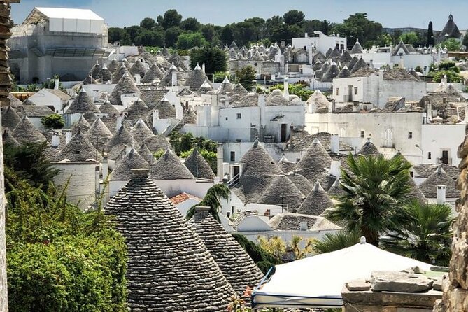 Tour of LOCOROTONDO and ALBEROBELLO departing from Bari - Alberobello’s Over 1000 Trulli Houses and Characterful Districts