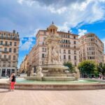 Tour of Old Lyon in Bellecour with a guide - The Guide’s Expertise and Storytelling Style