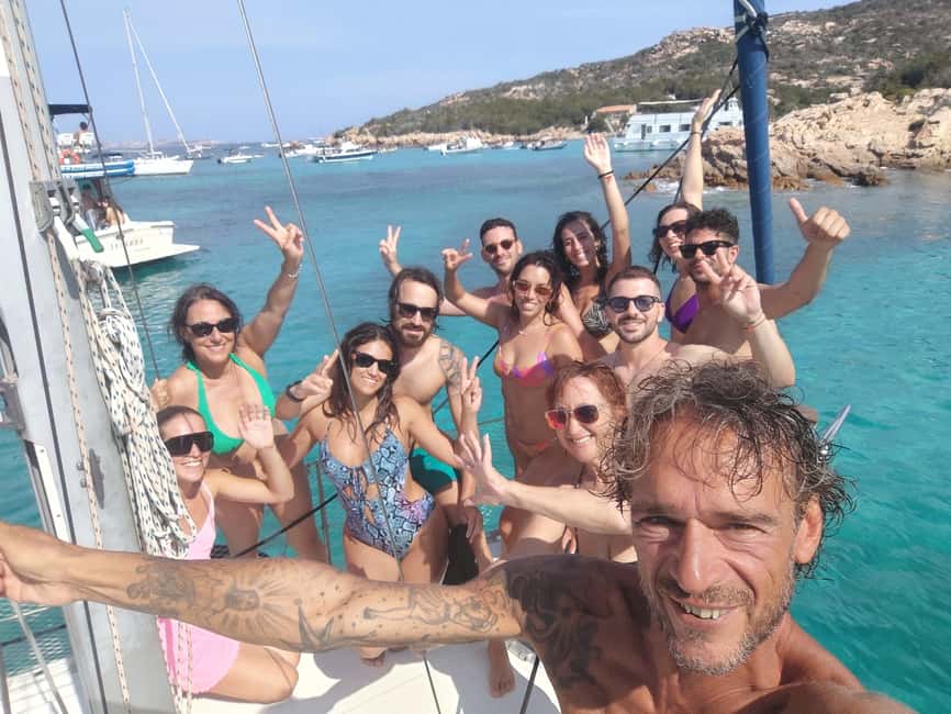 Tour of the islands of the archipelago with lunch and drinks - Discover the Famous Islands of Santa Maria, Spargi, and More