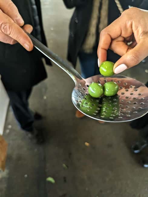 Tour SantAmbrogio Market Like a Local & Tuscan Tastings - Starting the Day with a Florentine Coffee Tradition