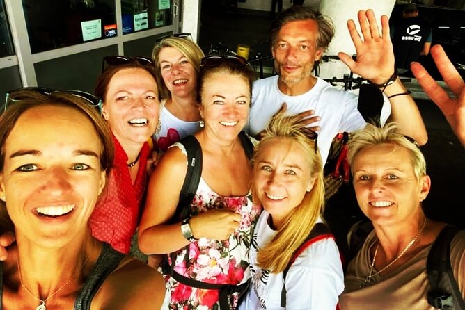 Tour through the city centre of Munich - Exploring the Old Town Hall and Its Historic Significance