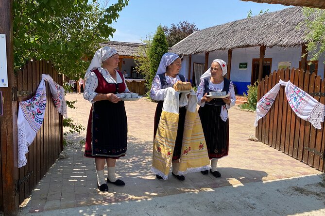 Tours in Moldova Transnistria - Wine Tasting at Cricovas Underground Cellars