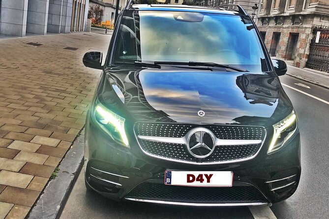 Transfer Brussels Airport (BRU)  City Center 7 PAX (ONE WAY) - Key Points