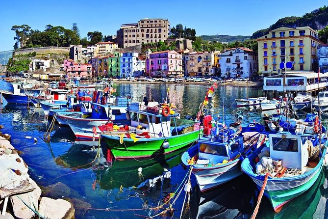 Transfer from Sorrento to Naples or Viceversa - From Sorrento to Naples: The Pickup and Drop-off Options