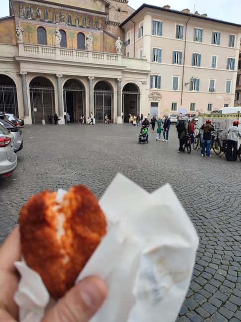 trastevere food adventure - The Tour Begins at Piazza Trilussa