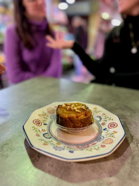 Triana Market Tapas Tour - Discovering Triana Markets Vibrant Atmosphere