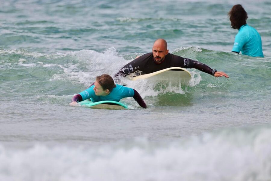 Tricana Surf Experience - Starting Your Surfing Journey at Carcavelos Beach