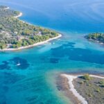 Trogir: White Lagoon, Maslinica & Blue Lagoon Speedboat Tour - Strolling Through Maslinica’s Charming Streets and Local Life