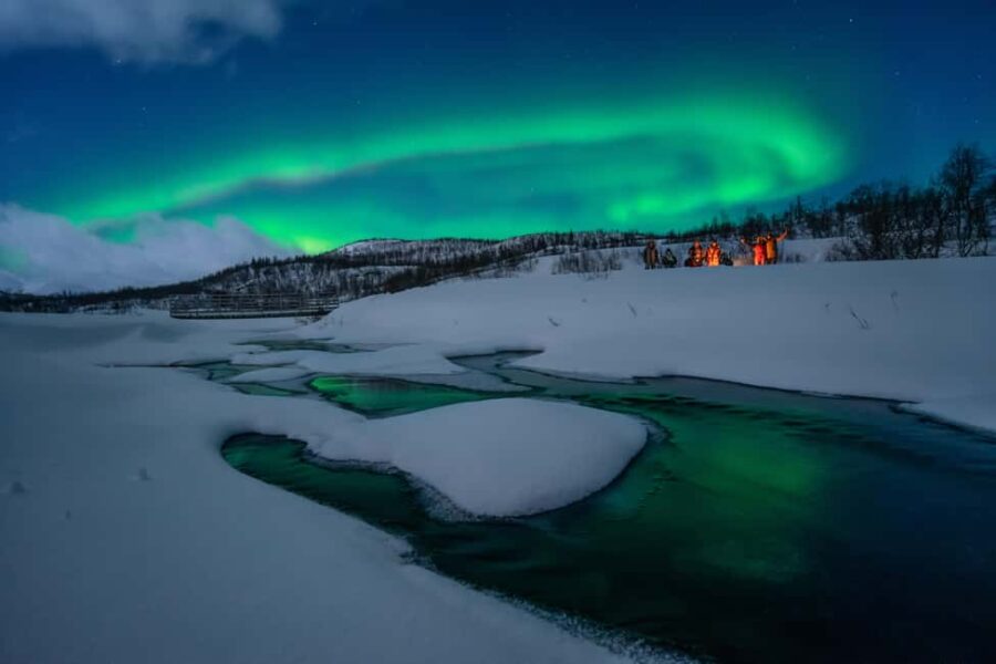 Tromsø: A Sámi Survival Story and Aurora Hunt - Tromsø’s Unique Sámi Cultural Journey