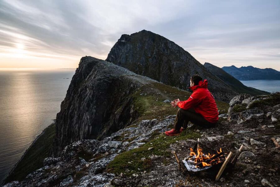 Tromsø: Midnight Sun Hike - The Magic of the Midnight Sun in Northern Norway