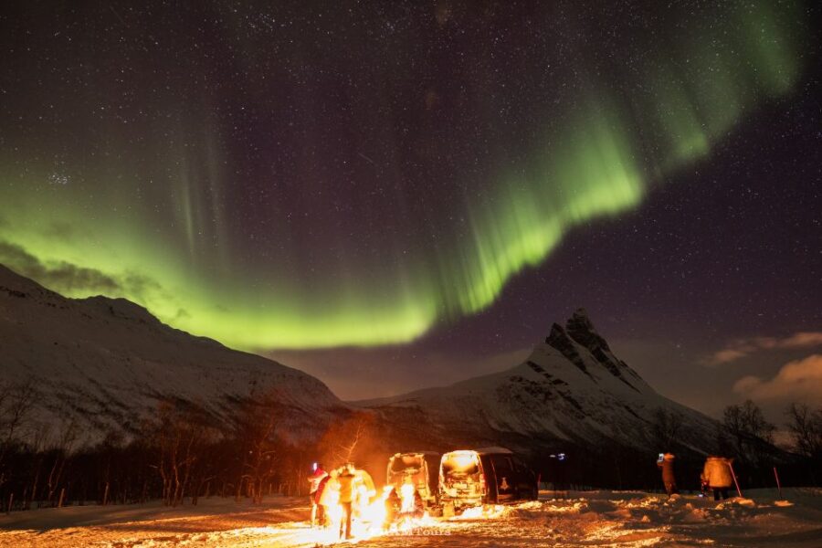 Tromso: Northern Lights Tour with Photographer - The Meeting Point and Transportation Logistics
