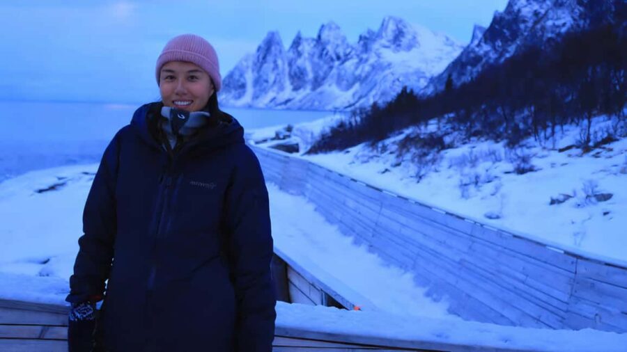 Tromsø to Senja: Arctic Highlights with EN/CN Guide - Husøy: A Picturesque Fishing Village