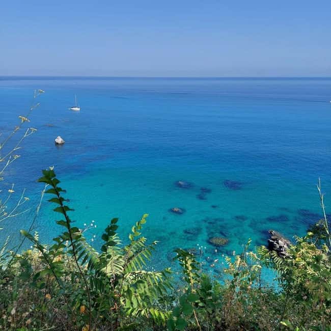 Tropea Capo Vaticano: boat tour with aperitif and stops for a swim - Swimming and Snorkeling at Capo Vaticano and Michelino Beach