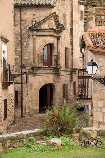 Trujillo :Sunset guided visit "The Sunset Collector". - Exploring Trujillo’s Most Iconic Corners in the Evening Light