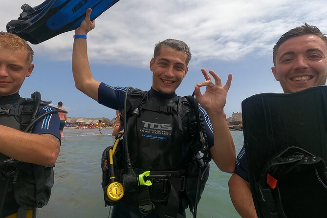 Try Scuba Diving Puerto Colon - High-Quality Equipment and Expert Guidance