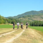 Tuscan countryside bike tour and food tasting - Exploring Vicchio and Its Picturesque Lake