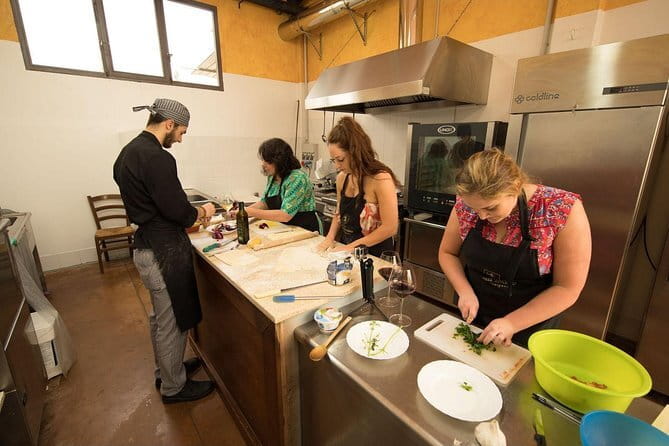 Tuscan Food Cooking Class in San Gimignano Winery from Florence - San Gimignano: A Scenic Historic Setting