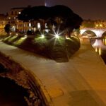 Twilight: Private 3h Rome Night Tour with Aperitivo - The Tour Starts with the Trevi Fountain at Night