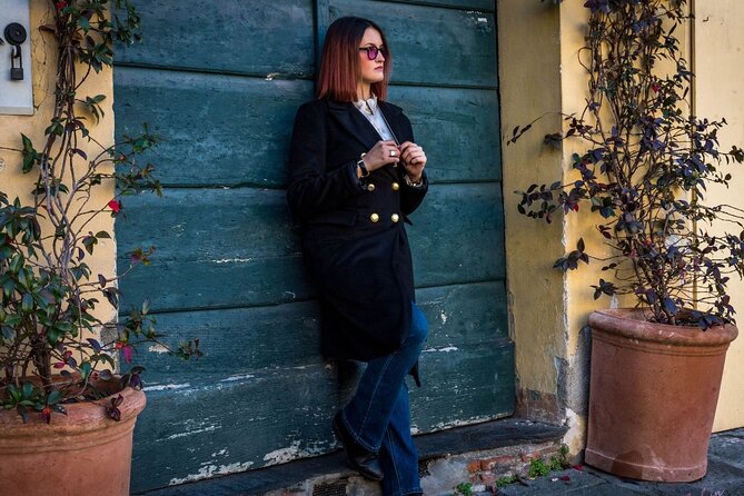 Two Hours Lucca Private Tour with Personal Photographer - Exploring Lucca’s Shopping Street and Palazzo Pfanner