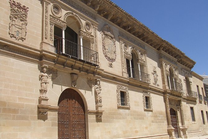 Úbeda and Baeza private tour in a day from Córdoba with tickets. - Logistics and Transportation: Comfort and Convenience