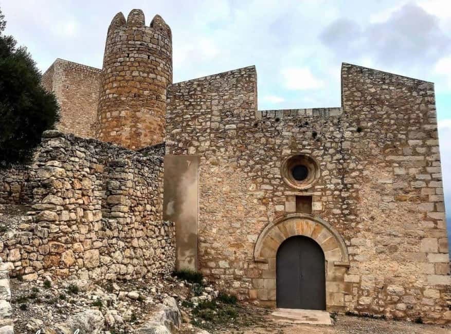 Ulldecona: Cultural Ulldecona Tour - The Natural Museum of the Millenary Olive Trees of Arión