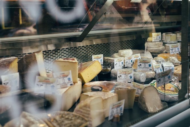 Ultimate London Cheese Crawl : Guided Food Tour - Starting Point at Green Park Station