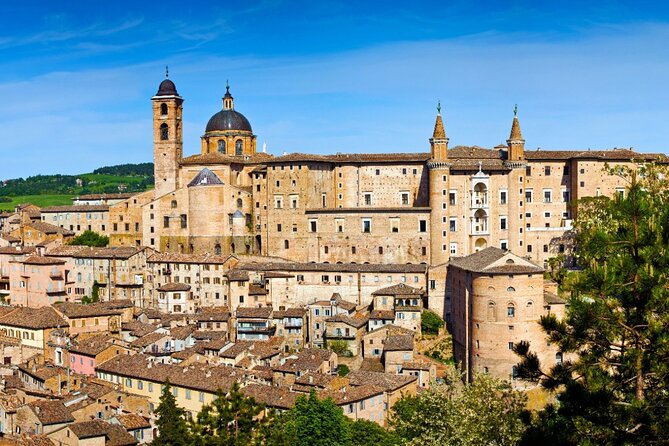 Urbino Private Walking Tour - Discovering Casa Natale di Raffaello