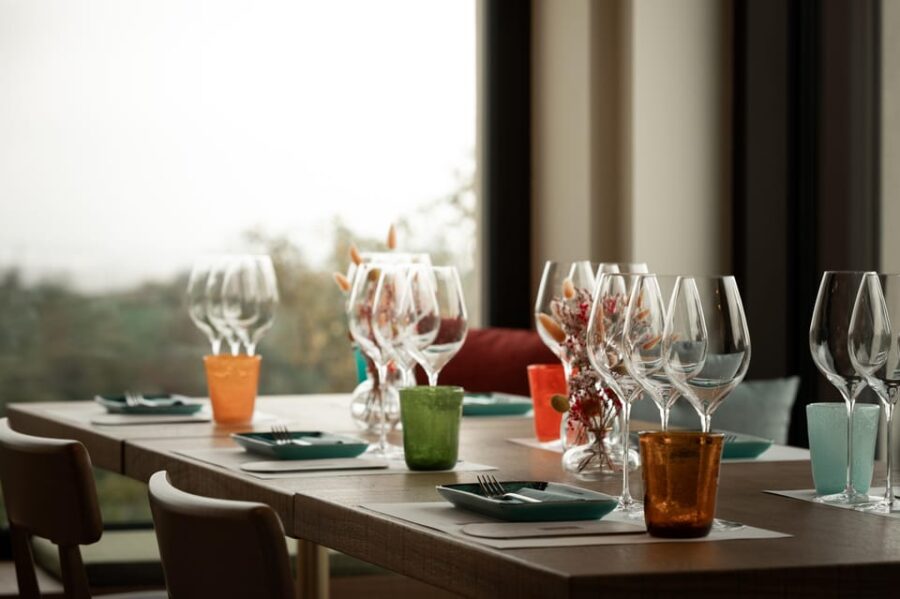 Valdobbiadene: Prosecco tasting with winery & vineyard tour - Exploring the Origins: Introduction to Valdobbiadene DOCG and Prosecco DOC