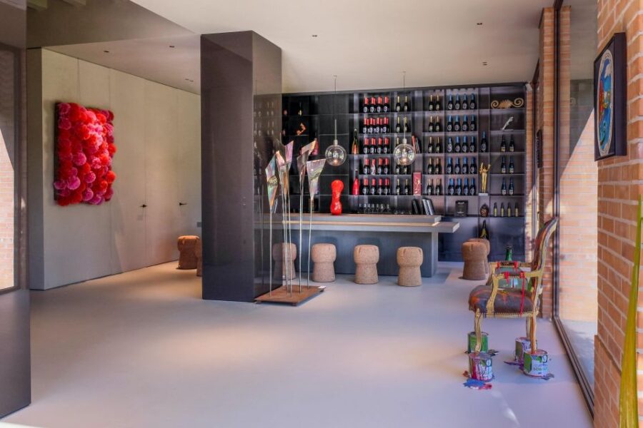 Valdobbiadene: Winery Tour with Wine and Food Tasting - Visiting the Heart of Venetos Wine Country