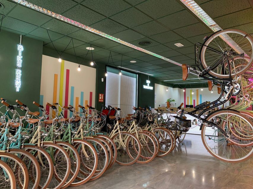 Valencia: Audioguide eng,esp,ita + Bike All Day - Starting Point at Calle Quart 61: Your Bike and Guide Headquarters