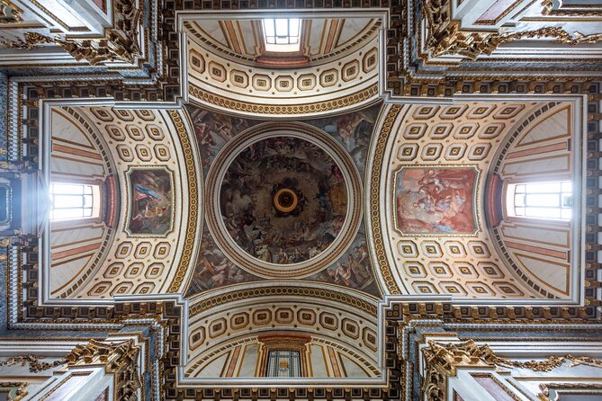 Valencia: San Nicolás, Silk Museum and Santos Juanes Church - Santos Juanes Church: A Historic Landmark with a Modern Challenge