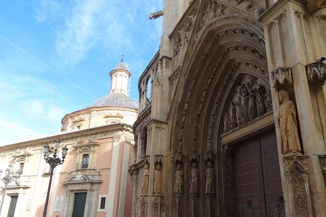 Valencia Step By Step for you - Exploring La Lonja de la Seda: A UNESCO World Heritage Site