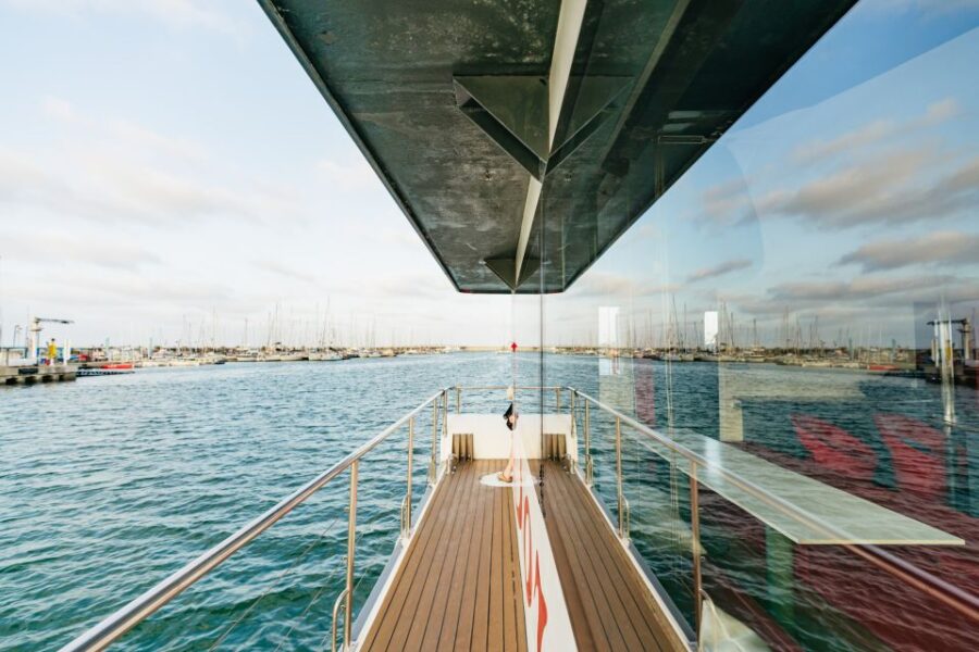 Valencia: Sunset or Daytime Catamaran Cruise with Drink - Navigating Valencia’s Coast and Marina