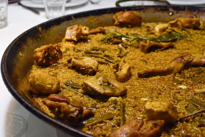 Valencia Walking Food Tour With Secret Food Tours - Sightseeing at Plaza de Santa Caterina and Nearby Landmarks