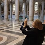 Vatican Basilicas and Holy Doors Small-Group Tour - Visiting Santa Maria Maggiore: Rome’s Most Significant Marian Basilica