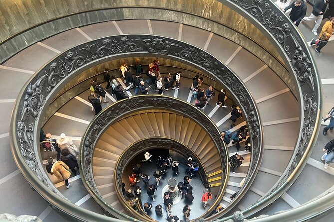 Vatican Museums Evening Tour with Sistine Chapel Access - What the Tour Includes: Access and Guides