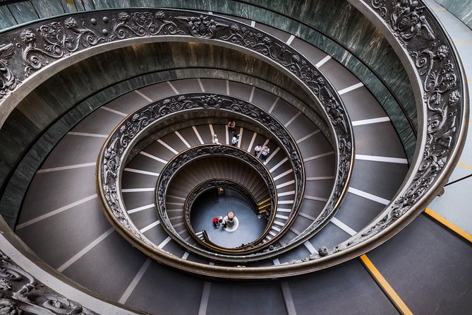 Vatican Museums & Sistine Chapel Skip the Line Tickets - Exploring the Vatican Museums Independently