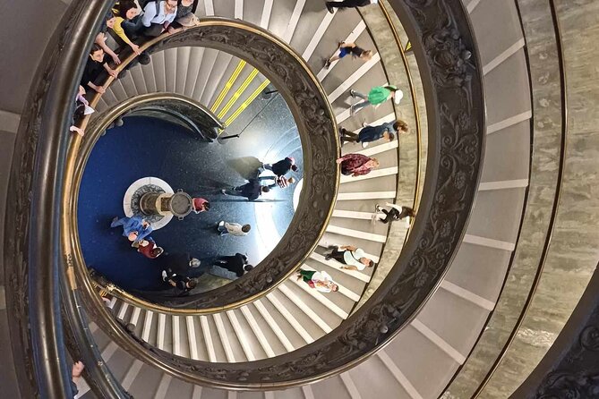 Vatican Museums, Sistine Chapel Walking Tour and Basilica Access - Michelangelo’s Masterpiece: The Sistine Chapel Ceiling