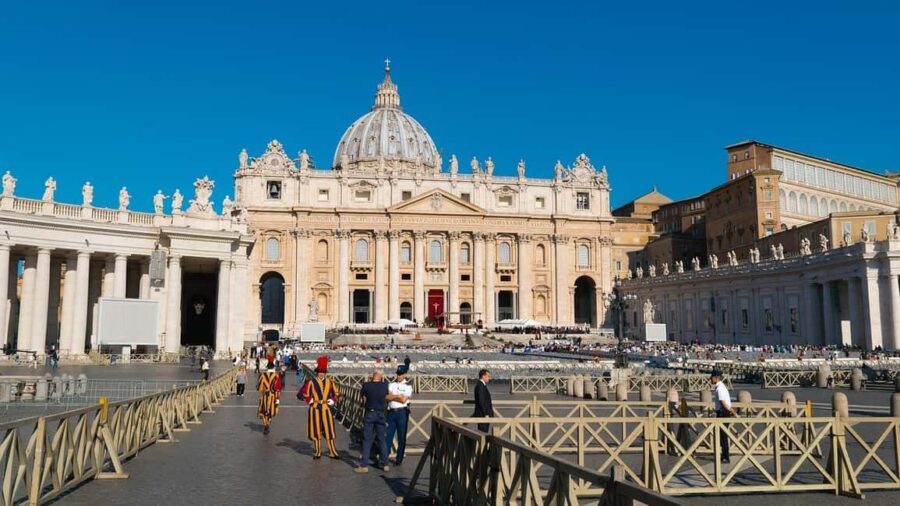 Vatican: St. Peters Basilica Guided Tour with Entry Tickets - Meeting at Borgo Pio 96 for a Clear Start